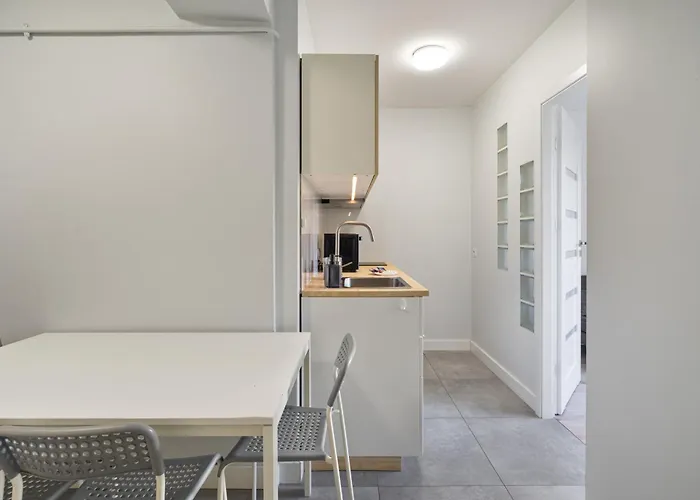 公寓 Close - - Center - Great Location - Kredytowa *